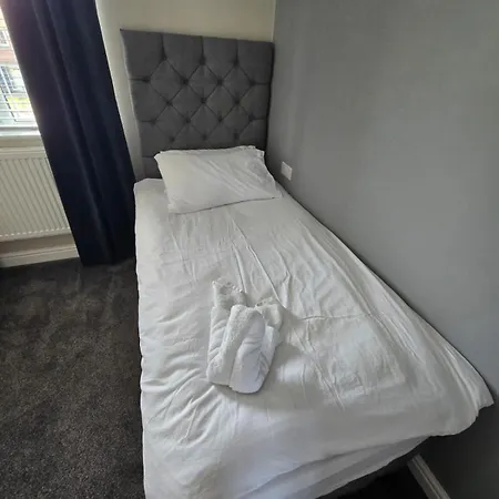 Perfect Getaway 1 * Middlesbrough