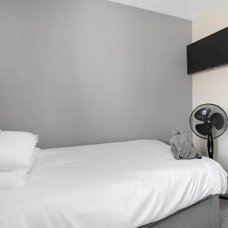 Perfect Getaway 1 * Middlesbrough